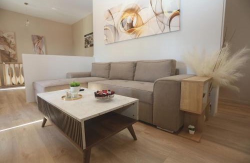 Kithira Apartment | The Heart of Kapsali