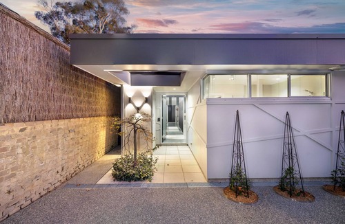 Bowral Villa | The Hidden Door Bowral Villa - the Heart of Bowral