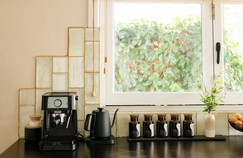 Clunes Cottage | The Honey Barn, Wabi-Sabi Cottage Byron Hinterland