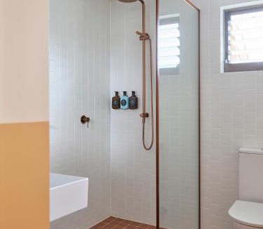 Batehaven Hotel | The Isla & Casita