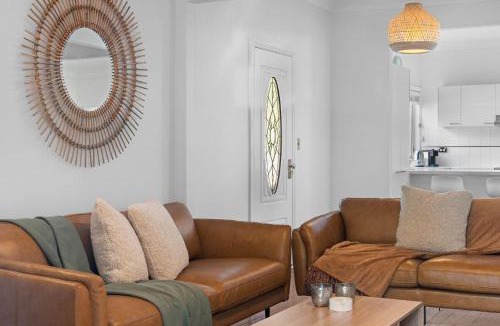 Budgewoi House | The Lazy Mimosa from beach days & bike rides to sunset drinks by the fire pit.