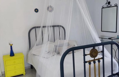Avlemonas Apartment | The Little Blue
