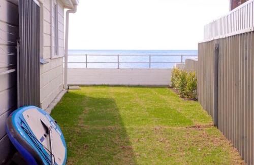 Port Vincent House | The Little White House