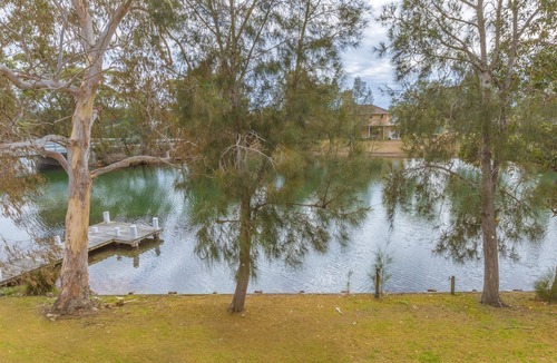 Sussex Inlet House | The Moorings No. 1 Luxury Waterfront