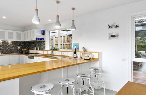 Mount Martha House | The Nest - Hamptons Coastal Retreat With Pool and Spa