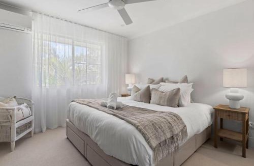 Shoal Bay Apartment | The Nest Luxury Apartment 100m to the Beach