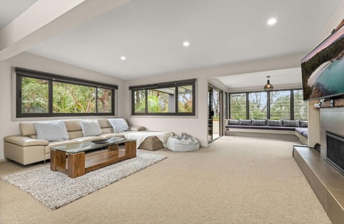 Vincentia House | The Nest on Collingwood by Experience Jervis Bay