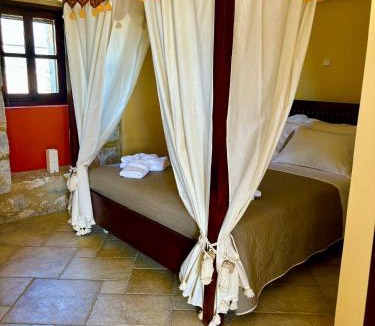 Omales House | The Olive Tower in Mani