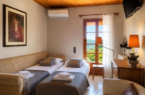 Liapades House | The Olive Tree House