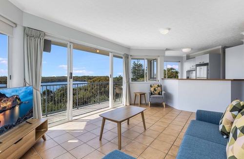 Currimundi Apartment | The Outlook unit 9 Currimundi QLD