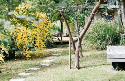 Hepburn Springs House | The Oxford ~ Hepburn Springs/Daylesford ~ Sleeps 24