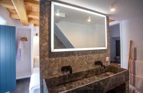 Mykonos Town Apartment | The Pélican Héritage House.