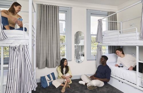 Woolloomooloo Hostel | The Pacific House Hostel