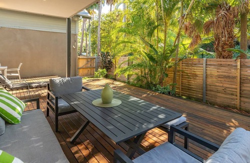 Elizabeth Beach House | The Palms- situated across the road from the Booti Booti National Park and Elizabeth Beach