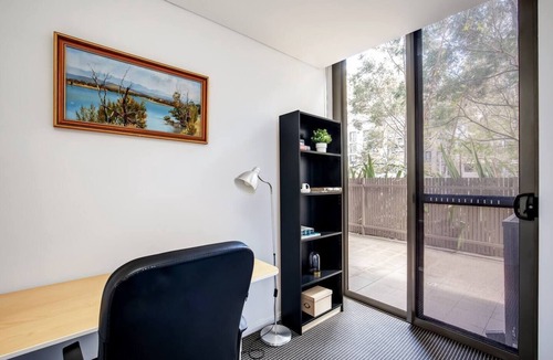 Zetland Apartment | The Patio Live like a Local in Spacious Comfort