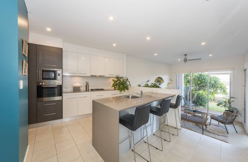 Harrington House | The perfect home and location for Fun in the Sun at Harrington
