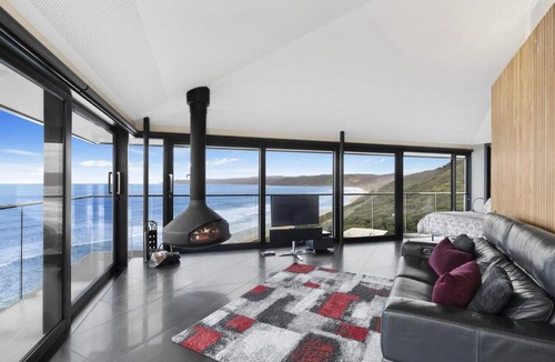 Fairhaven House | The Pole House