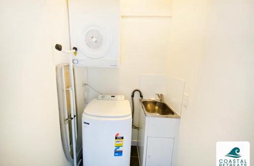 Cowes Villa | The Purple Hen Hideaway Ramada Resort