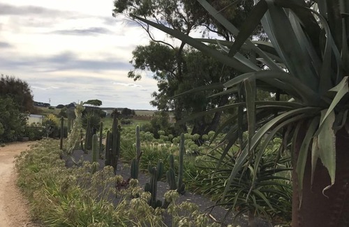 Allansford Apartment | The Quarry Loft - close to Warrnambool