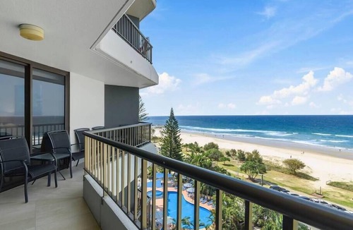 Currumbin Apartment | The Retreat 8G at The Rocks Resort