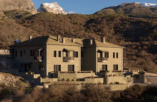 Tsepelovo House | The Retreat Suite by Oreno