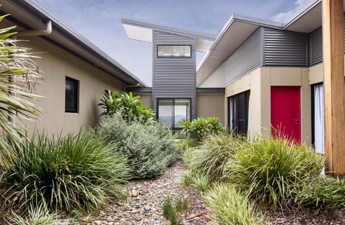 Gloucester House | The Ridge House, TOP NOTCH