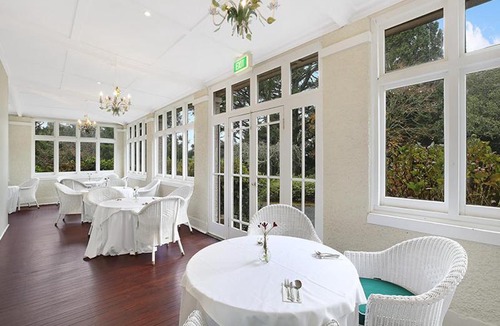 Robertson House | The Robertson Hotel