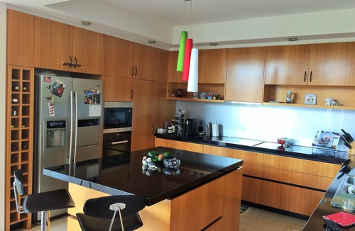 Sanctuary Lakes House | The Sanctuary, perfect for families and long staying expats and professionals