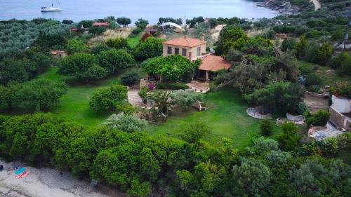 Nea Peramos Villa | The Seacret Beachfront Villa