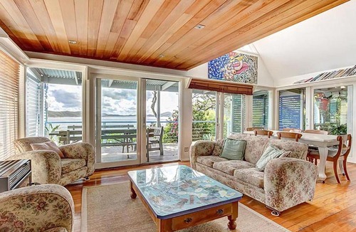 Seal Rocks House | The Shack