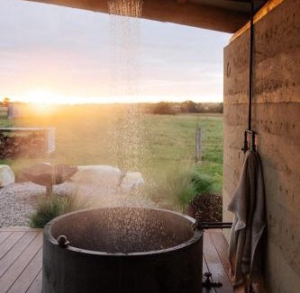 St Helens House | The Stables