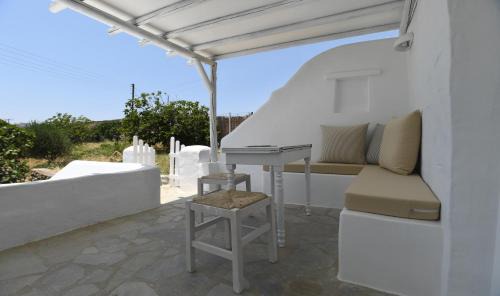 Tinos Town House | The stone