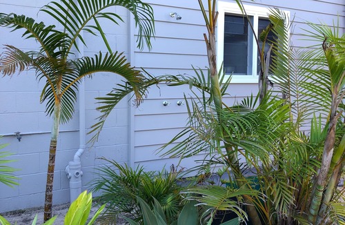Narrawallee Apartment | "The Studio" at "The Boathouse Narrawallee"