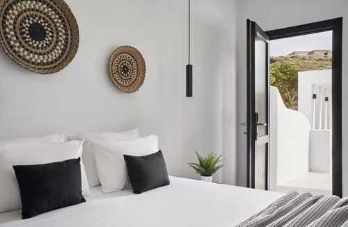 Loutra Apartment | The Thermia Suites
