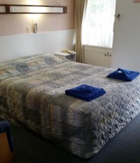Narooma Hotel | The Tree Motel