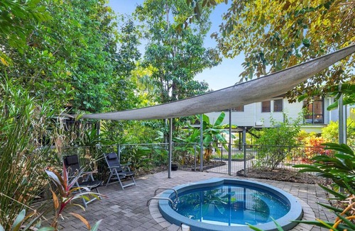 Parap House | The Treehouse | Big Balcony | 3Bd, 2 Bth with Spa