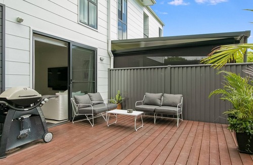 Tweed Heads South House | The Villa at Fraser Cove - Modern Northern Rivers Villa - Pet Friendly - Min. 3 Night Stays!