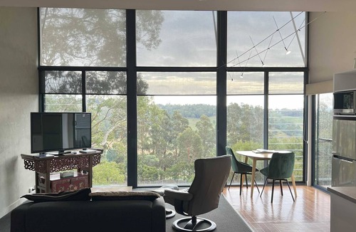 Grindelwald Apartment | The Vineyard Vista at Tamar Ridge Apartments
