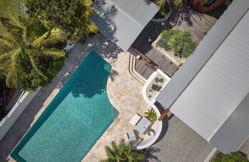 Mona Vale House | The Waterfront - with own private jetty