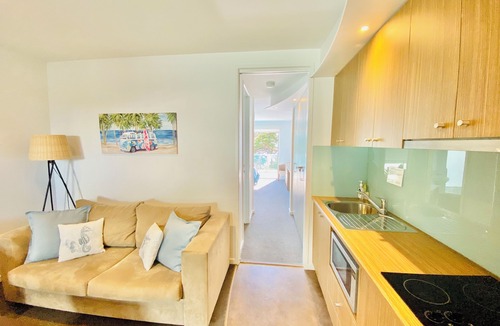 Powlett River Apartment | The Waves Beach Pad - Beachfront 1 Bed Apartment - Phillip Island