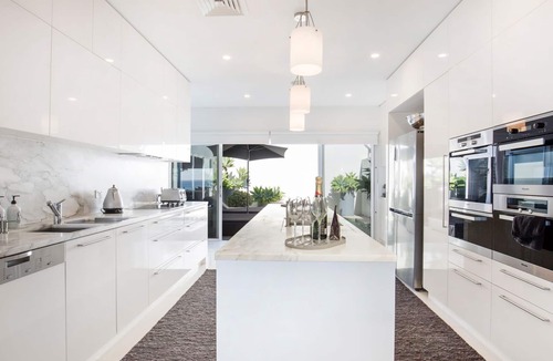 Vincentia House | The White House Jervis Bay by Latitude South Coast