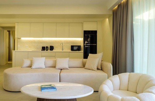 Kinosargous Hotel | Thea Acropolis Suites & Apartments