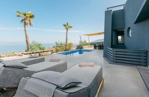 Imerovigli Hotel | Theano Cave Suites & Villas