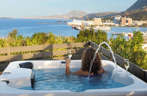 Souda Villa | Thearia Villa I – seaview, private heated pool & jacuzzi