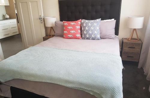 Oxenford Villa | Theme Park Villas - 3 Min Drive to Movie World