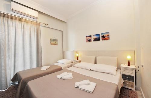 Paralia Dionysiou Apartment | Themis 40 steps from beach