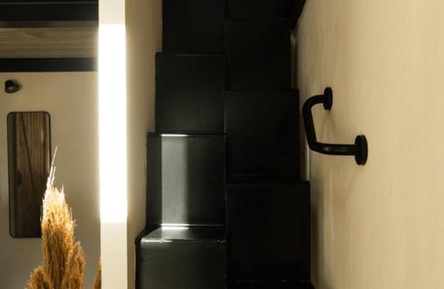 Skiros House | Theta Skyros