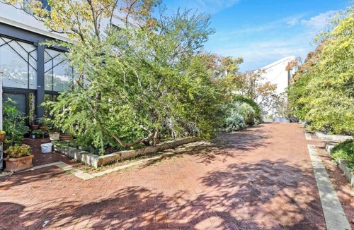 Fremantle Apartment | This apartment is a 0 bedroom(s), 1 bathrooms, located in Fremantle, WA.