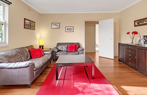 Mansfield House | This home isGreat for families and small groups set right in the heart of Mansfield.