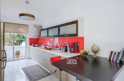 Rhodes Town Apartment | Three Bedroom Apartment in Rhodes Town
